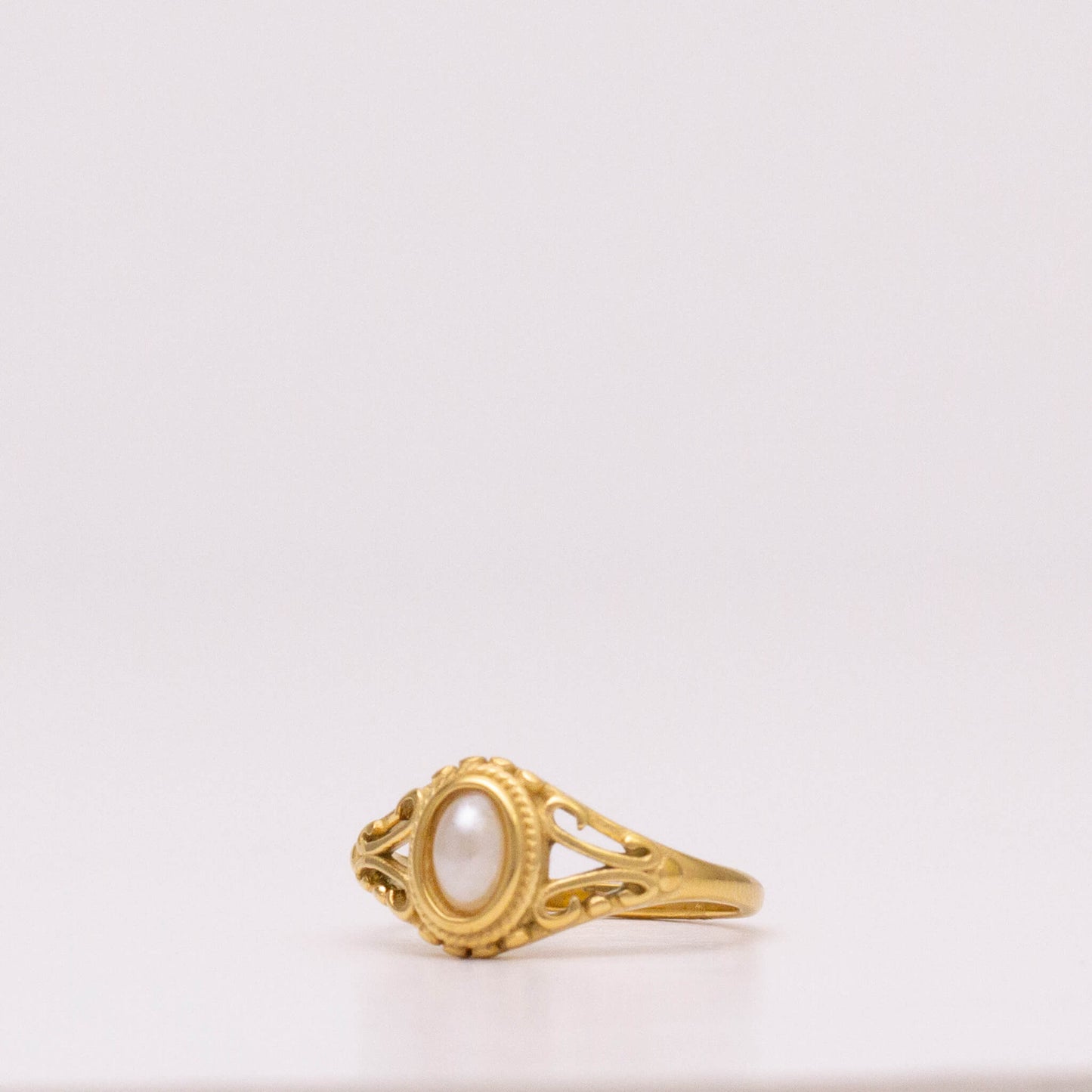 Pearl Ring